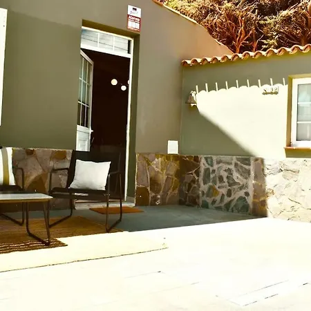 Nuevo En * La Laguna (Tenerife)